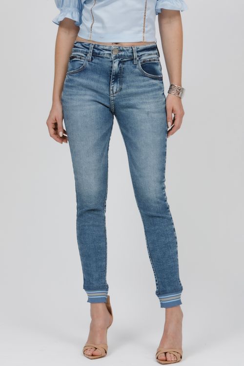 Calça Feminina Jeans Skinny B-Up