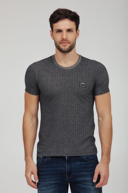 Camiseta Masculina Malha Etiqueta Metal