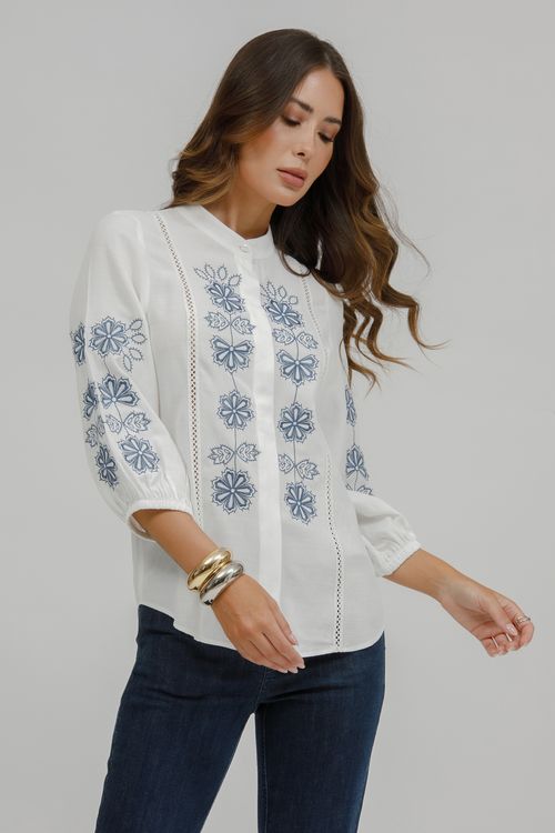 Camisa Viscolinho Com Bordados E Rendas