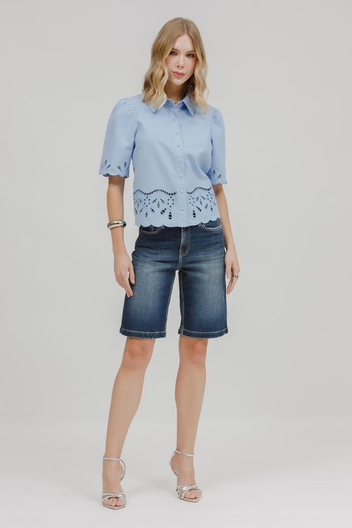 Camisa Feminina Manga Curta Com Bordado