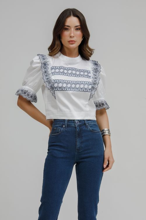 Blusa Cropped Tricoline Com Tira Bordada
