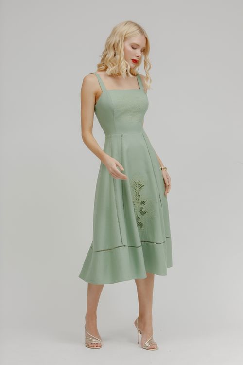 Vestido Midi Alça Linho Com Bordado