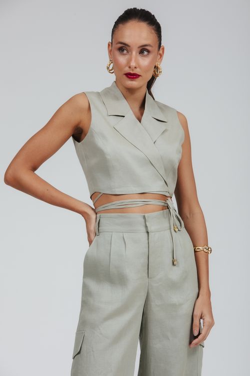 Blusa Cropped Linho Gola Blazer Bella Falconi