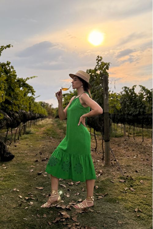 Vestido Midi Alça Com Babado Bordado